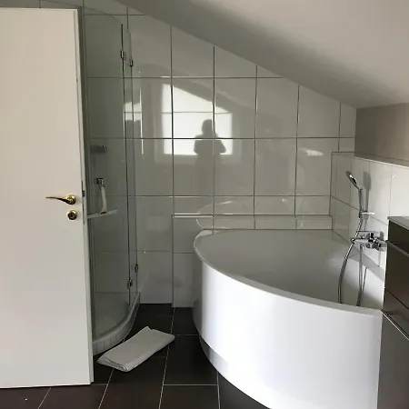 Апартаменты Ferienwohnung Behrend - Wohlfuhlen In *